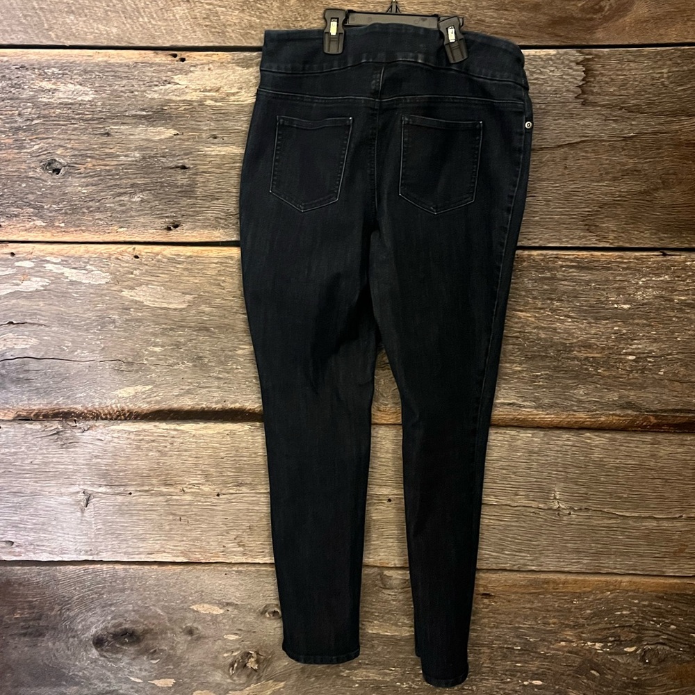 Chicos Jeans - Picture 2 of 3
